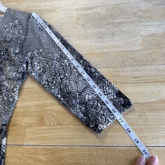 Neiman Marcus Cashmere Collection Luxury Pullover Sweater Lace Print V Neck Lrg. - Picture 13 of 13